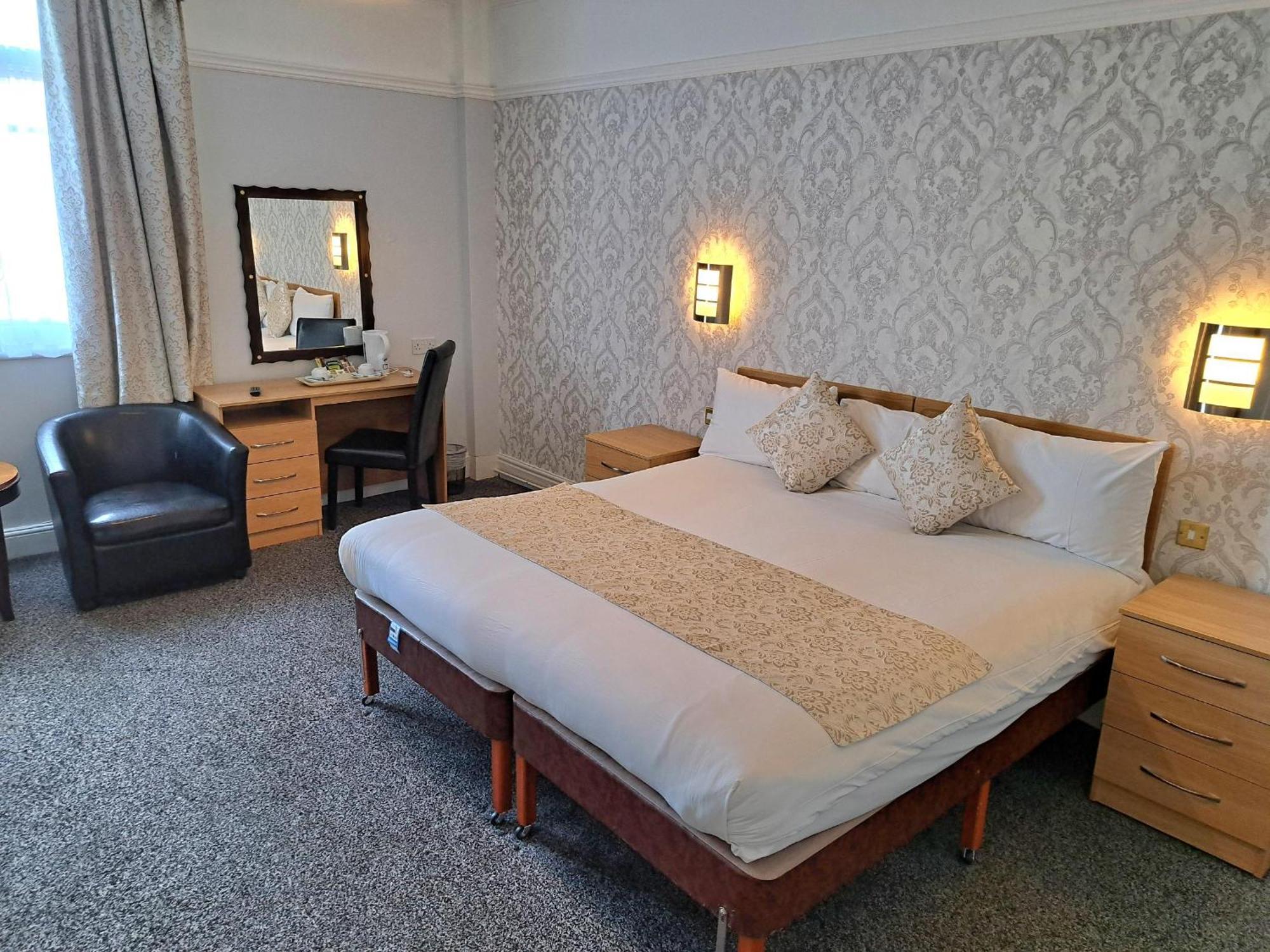 Prince Of Wales Hotel Southport Exteriör bild